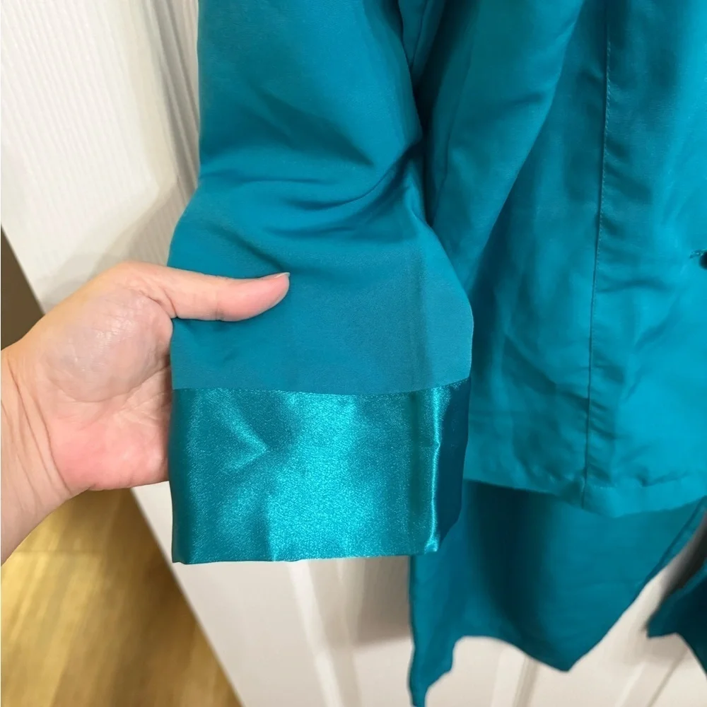 Vintage Victoria’s Secret Satin Lounge Set Teal Double Breasted gold label small